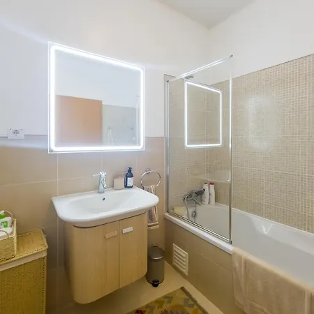 Blue Ocean T2 By Yha Apartament *